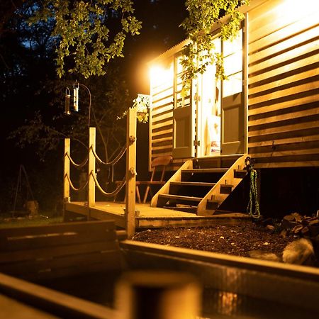Somerset Shepherds Huts Winsham Exterior photo